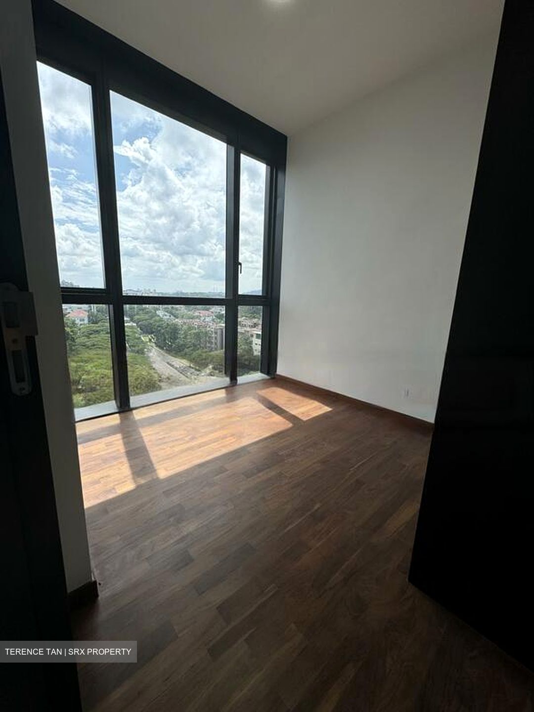 Hyll On Holland (D10), Condominium #468352871